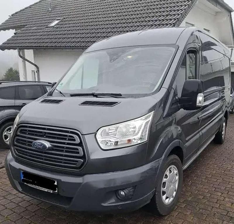 Gebraucht Ford Transit Basis 131 PS (96 kW) 2018 Grau Abholung