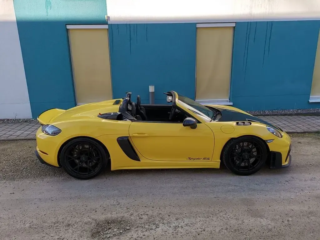 Neu Porsche 718 500 PS (367 kW) 2026 Gelb Cabrio
