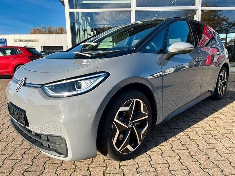 Schwarz Gebraucht 2021 VW ID.3 Pro Kleinwagen | 25.990 € (Teuer) - Bild 1/4