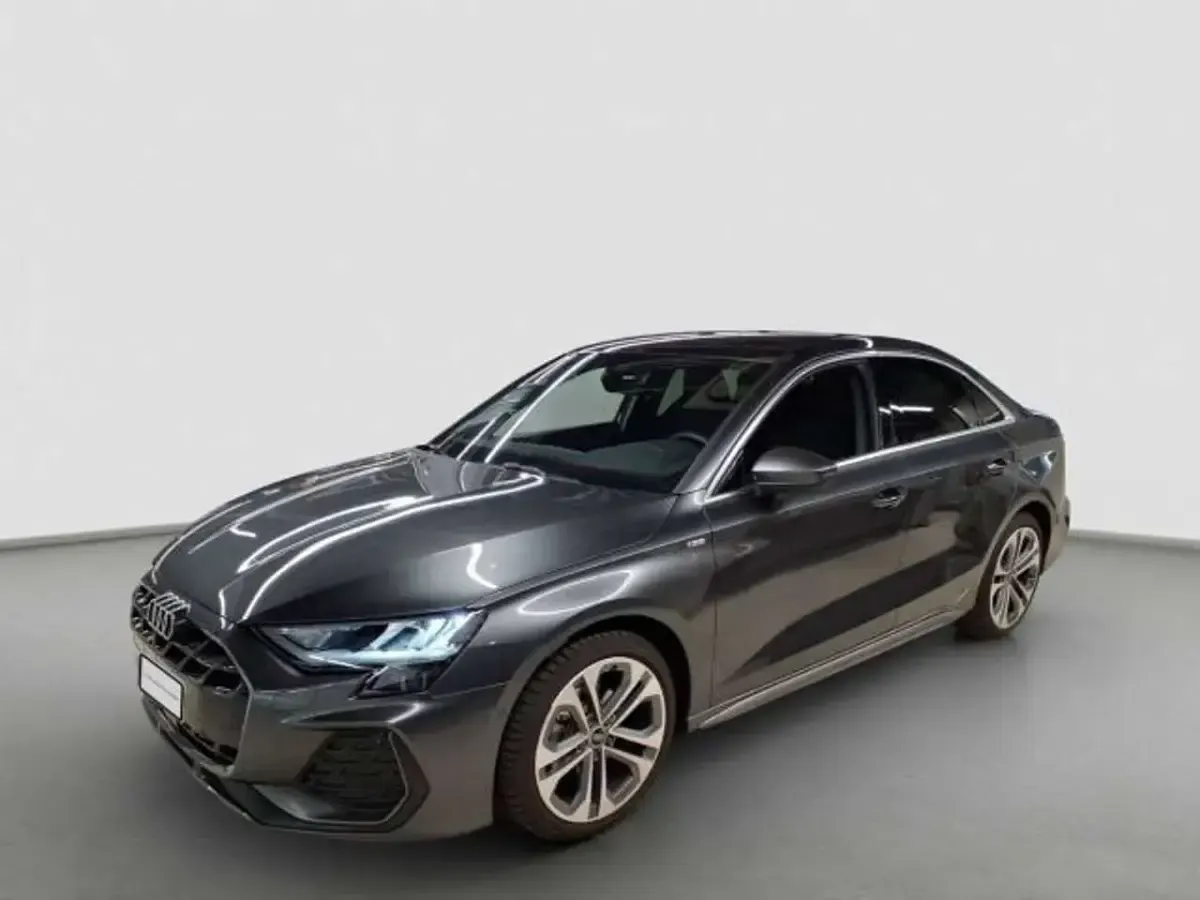 Gebraucht Audi A3 S-Line 116 PS (85 kW) 2025 Limousine