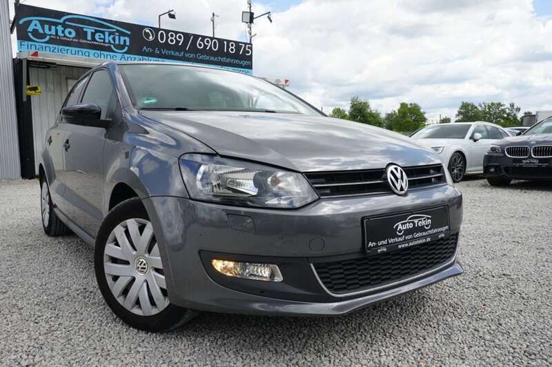 Grau Gebraucht 2013 VW Polo Edition Kleinwagen | 7.950 € (Fairer Preis) - Bild 1/3
