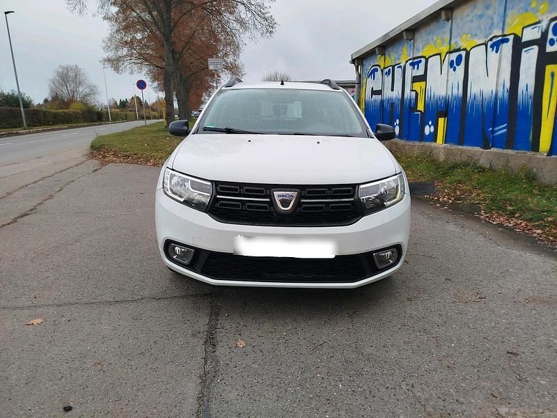 Weiß Gebraucht 2019 Dacia Logan MCV Kombi | 5.000 € (Superpreis) - Bild 1/4