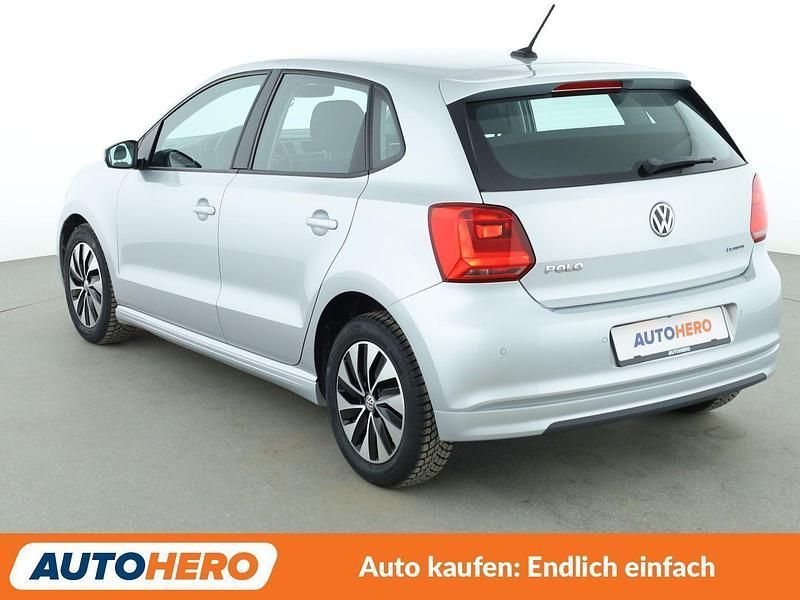 Gebraucht VW Polo Trendline 95 PS (69 kW) 2016 Grau Kleinwagen