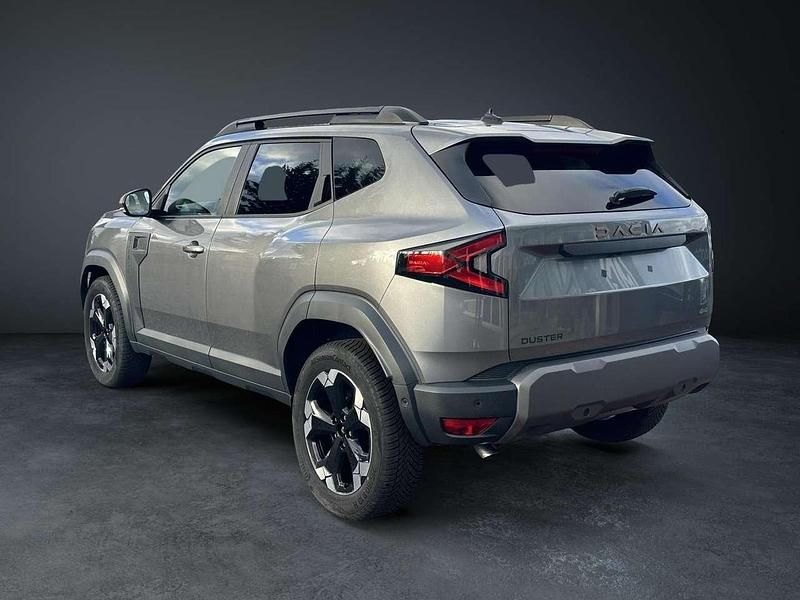 Neu Dacia Duster Extreme 131 PS (96 kW) 2025 Grau SUV
