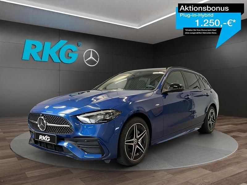 Blau Gebraucht 2025 Mercedes C300e AMG Limousine | 53.880 € (Fairer Preis) - Bild 1/4