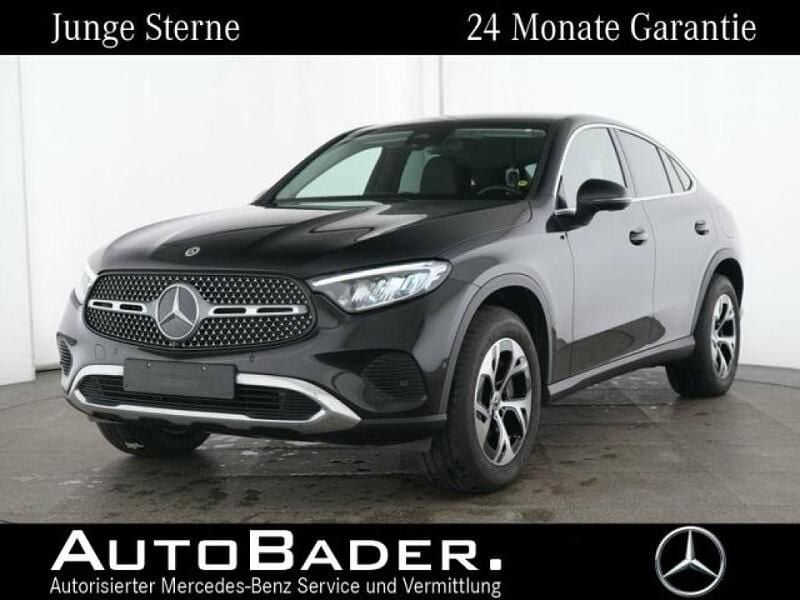 Gebraucht Mercedes GLC300e Avantgarde 197 PS (144 kW) 2024 197 lack obsidianschwarz (metallic) Coupé