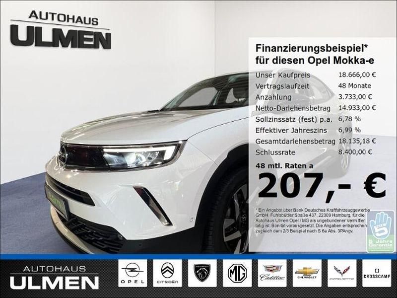 Weiß Gebraucht 2022 Opel Mokka-e Elegance SUV | 18.666 € (Fairer Preis) - Bild 1/4