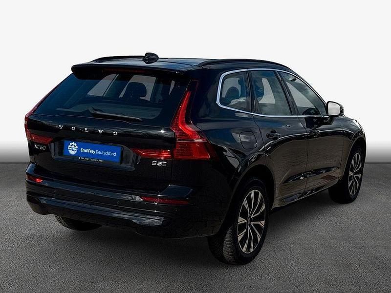 Gebraucht Volvo XC60 Core 250 PS (183 kW) 2024 Onyx black metallic SUV