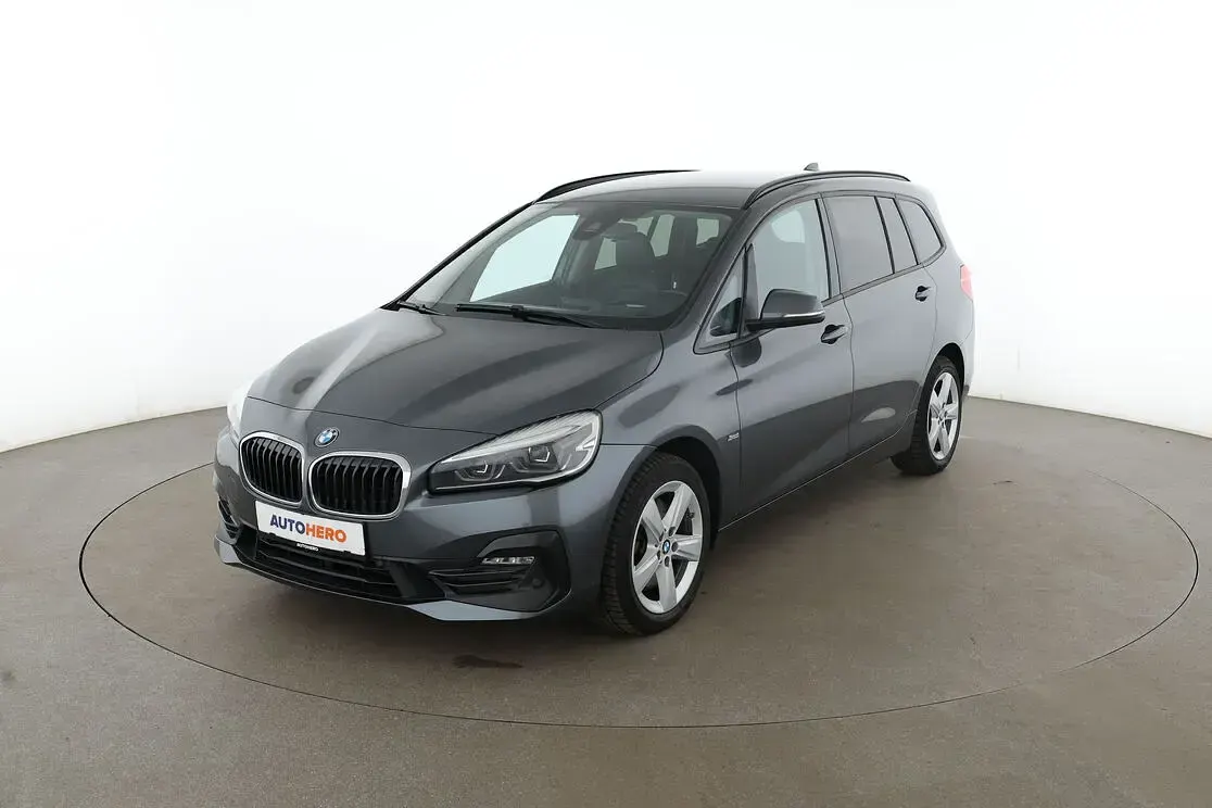 Gebraucht BMW 220 Gran Tourer Sport Line 190 PS (139 kW) 2018 Van / Kleinbus