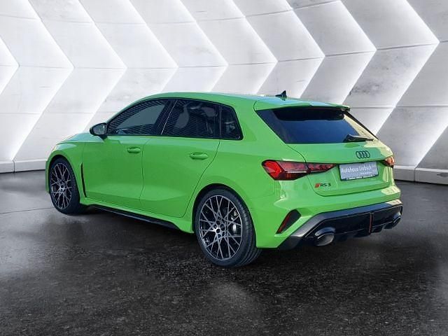 Gebraucht Audi RS3 Sport 400 PS (294 kW) 2025 Grün Limousine