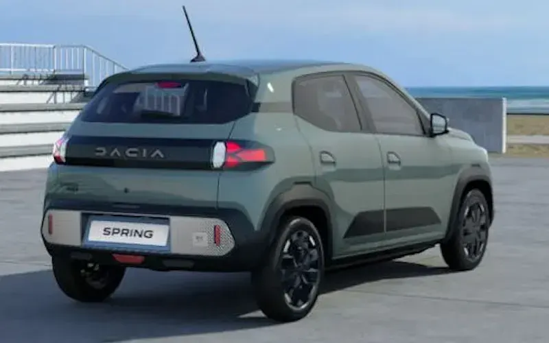 Neu Dacia Spring Extreme 75 kW (102 PS) 2026 Olivgrün Kleinwagen