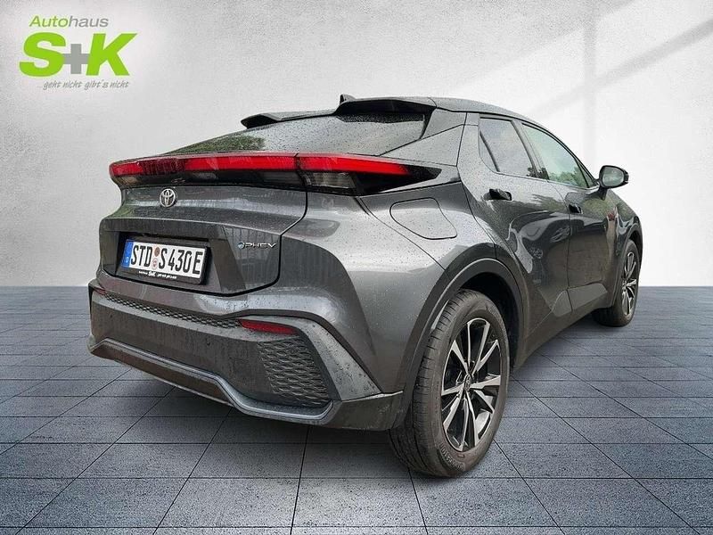Gebraucht Toyota C-HR 152 PS (111 kW) 2025 Grau SUV