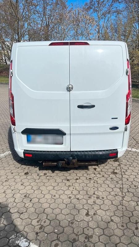 Używany Ford Transit 131 KM (96 kW) 2018 Biały Minivan
