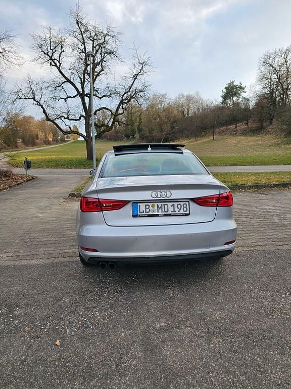 Gebraucht Audi A3 Attraction 150 PS (110 kW) 2014 Silber Limousine