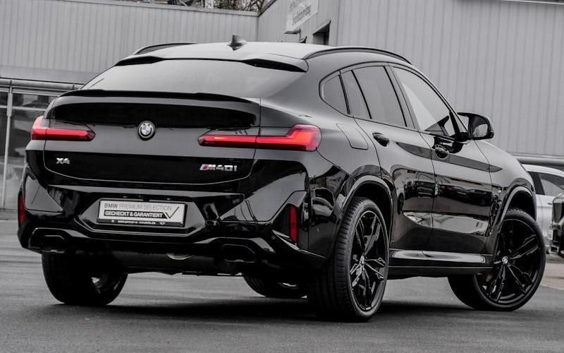 Gebraucht BMW X4 M Sport 360 PS (264 kW) 2023 Schwarz SUV