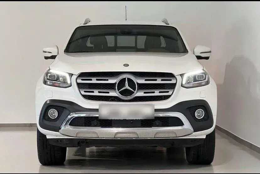 Gebraucht Mercedes X250 190 PS (139 kW) 2018 Weiß Pickup