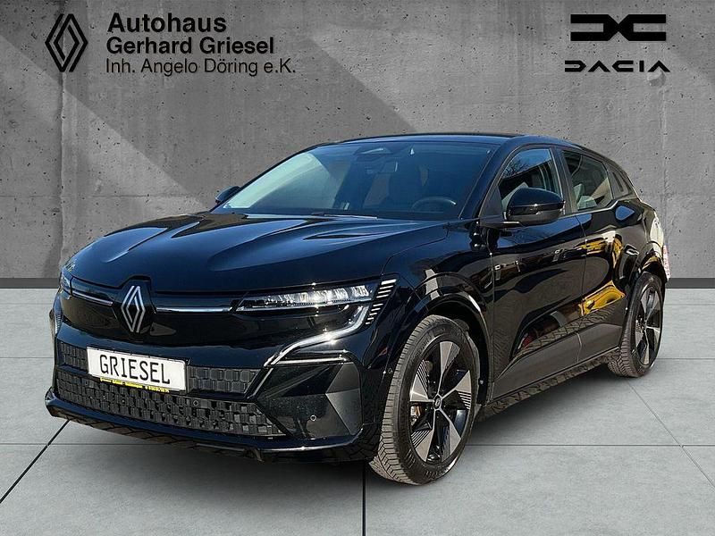 Używany Renault Megane E-Tech Equilibre 96 kW (131 KM) 2022 Czarny Sedan/Limuzyna