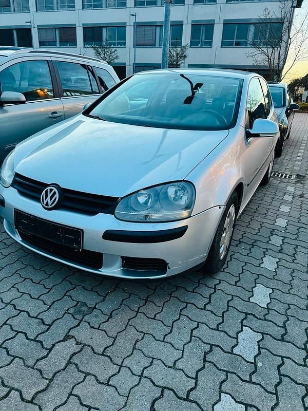 Gebraucht VW Golf 85 PS (62 kW) 2004 Silber Coupé