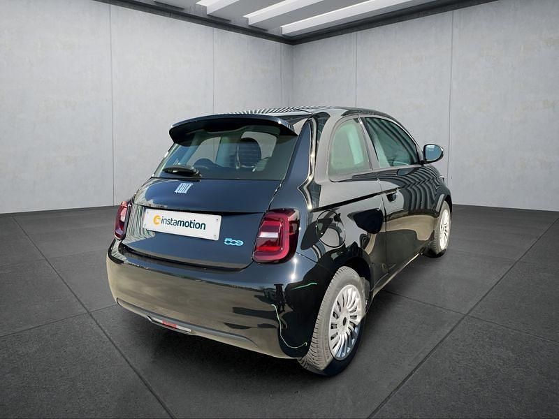 Gebraucht Fiat 500e Action 69 kW (95 PS) 2022 Schwarz Kleinwagen