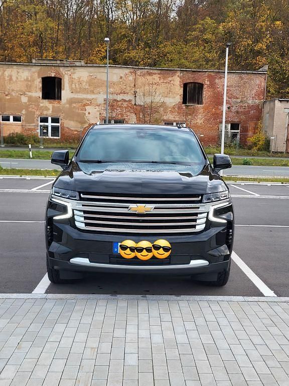 Schwarz Gebraucht 2022 Chevrolet Tahoe SUV | 73.500 € (Guter Preis) - Bild 1/4