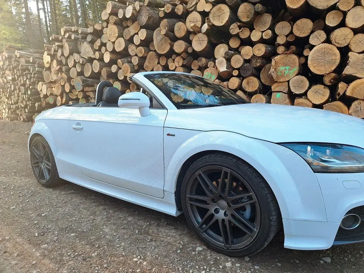 Gebraucht Audi TT Roadster S-Line 280 PS (205 kW) 2010 Weiß Cabrio