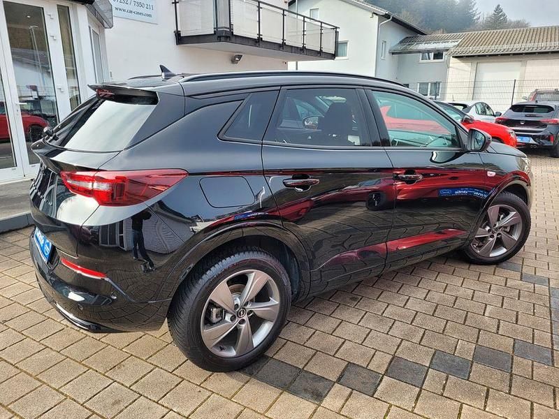 Gebraucht Opel Grandland X GS Line 131 PS (96 kW) 2024 Schwarz SUV