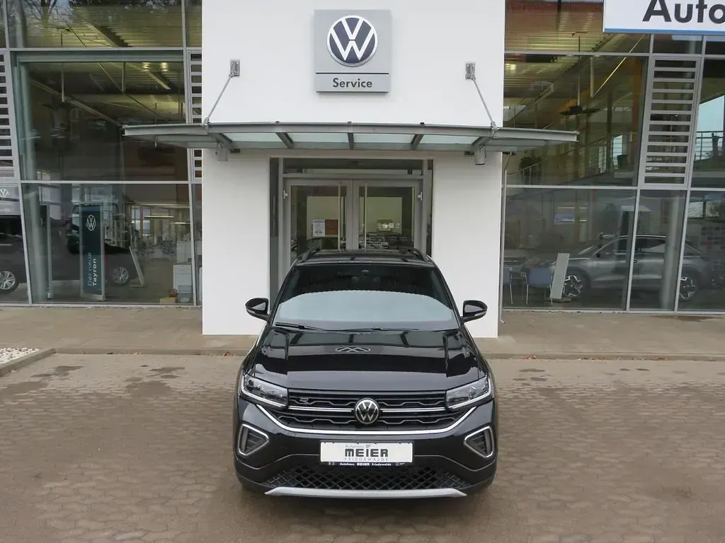Neu VW T-Cross R-line 116 PS (85 kW) 2026 Deep black perleffekt SUV