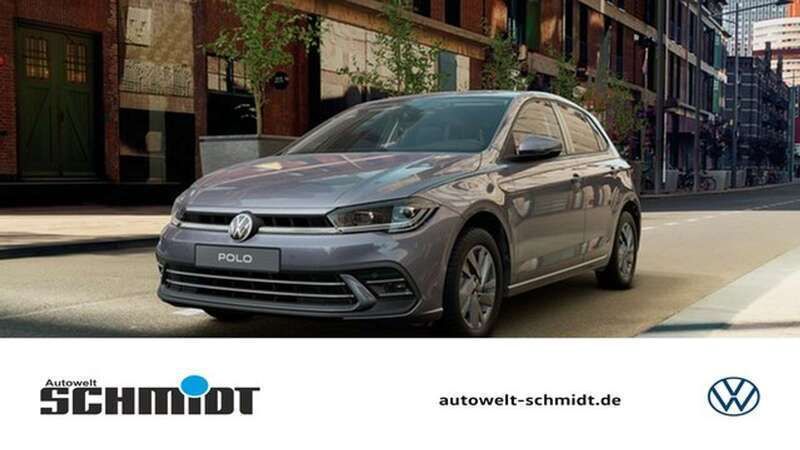 Grau Gebraucht 2024 VW Polo IQ Drive Limousine | 24.688 € (Teuer) - Bild 1/4