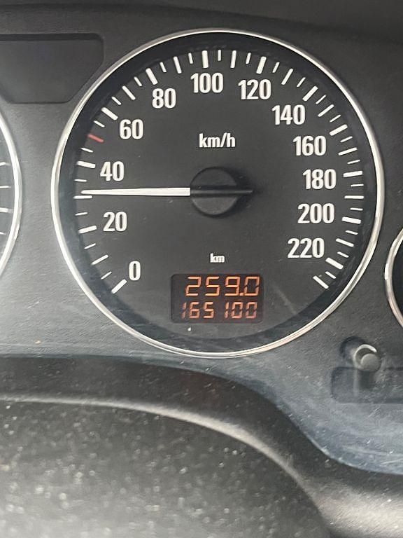 Gebraucht Opel Astra 84 PS (61 kW) 2002 Limousine