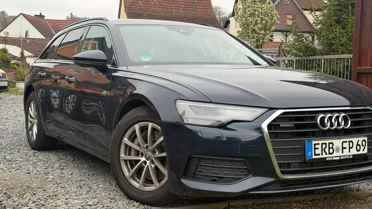 Gebraucht Audi A6 231 PS (169 kW) 2020 Blau Kombi