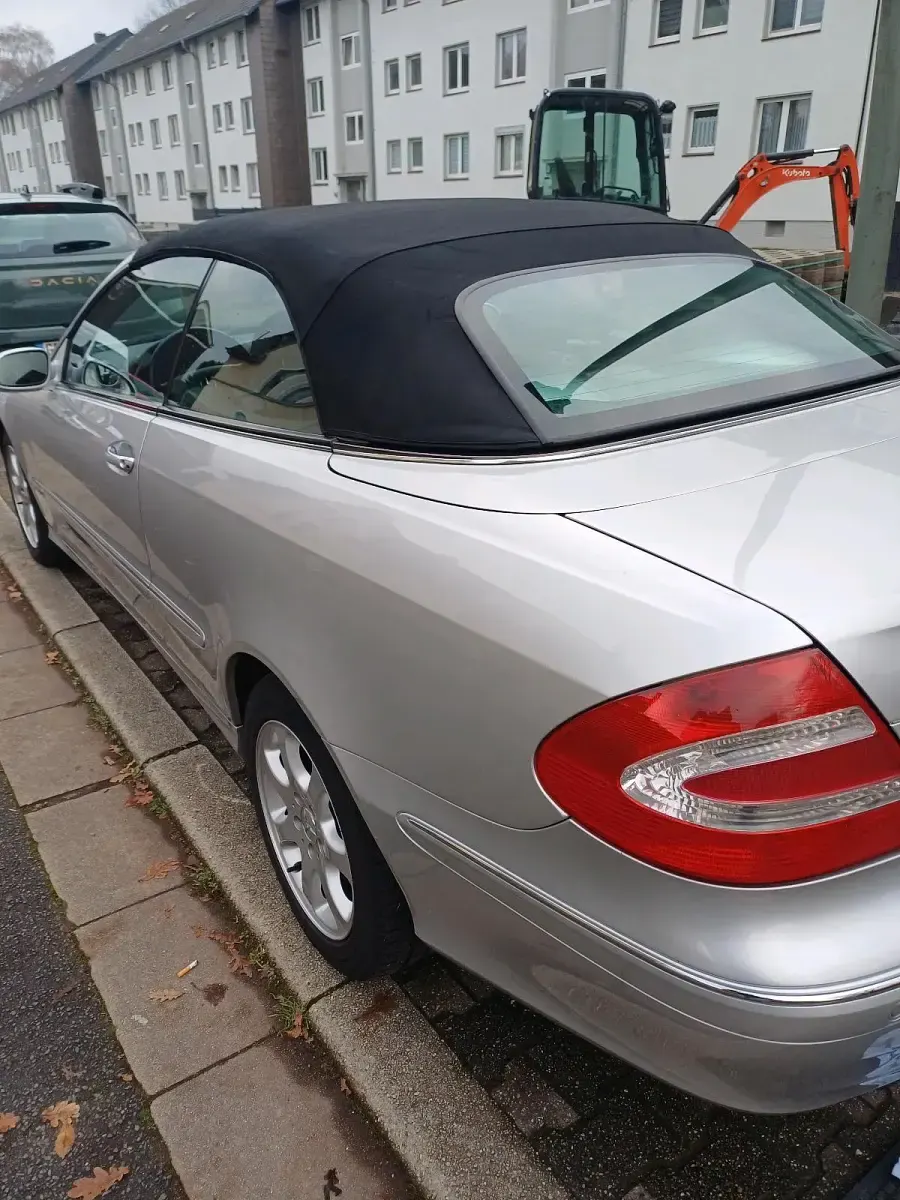 Gebraucht Mercedes CLK200 163 PS (119 kW) 2005 Silber Cabrio