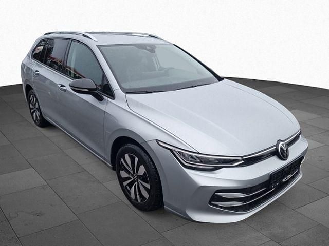 Second-hand VW Golf VIII Goal 150 CP (110 kW) 2025 Argintiu Break
