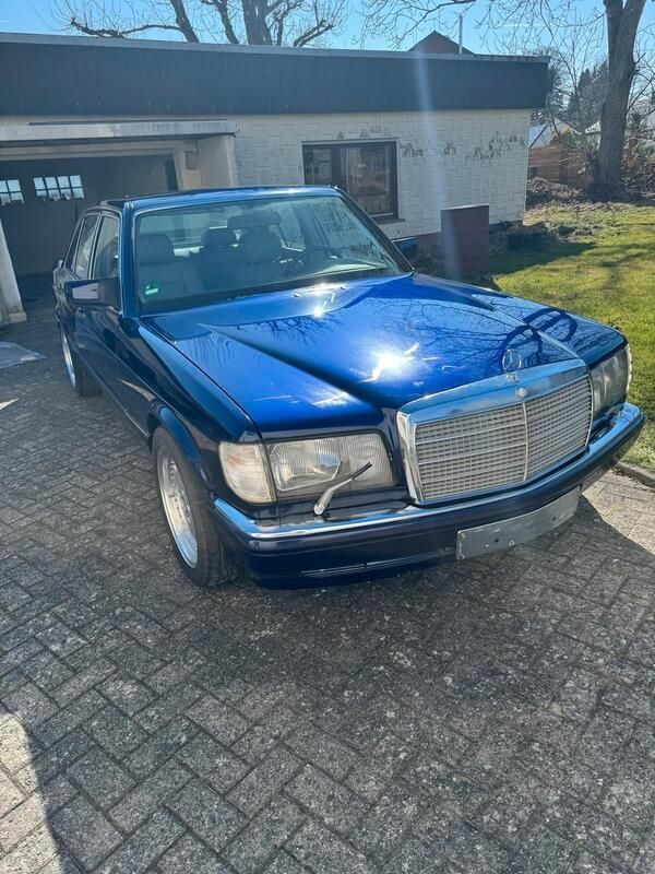 Blau Gebraucht 1989 Mercedes 560 Limousine | 26.560 € - Bild 1/4