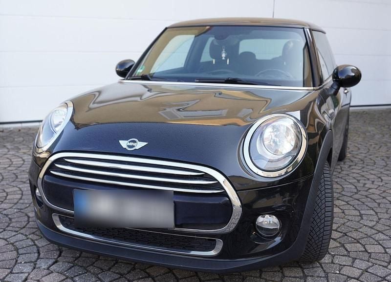Second-hand Mini Cooper D 116 CP (85 kW) 2014 Negru Hatchback