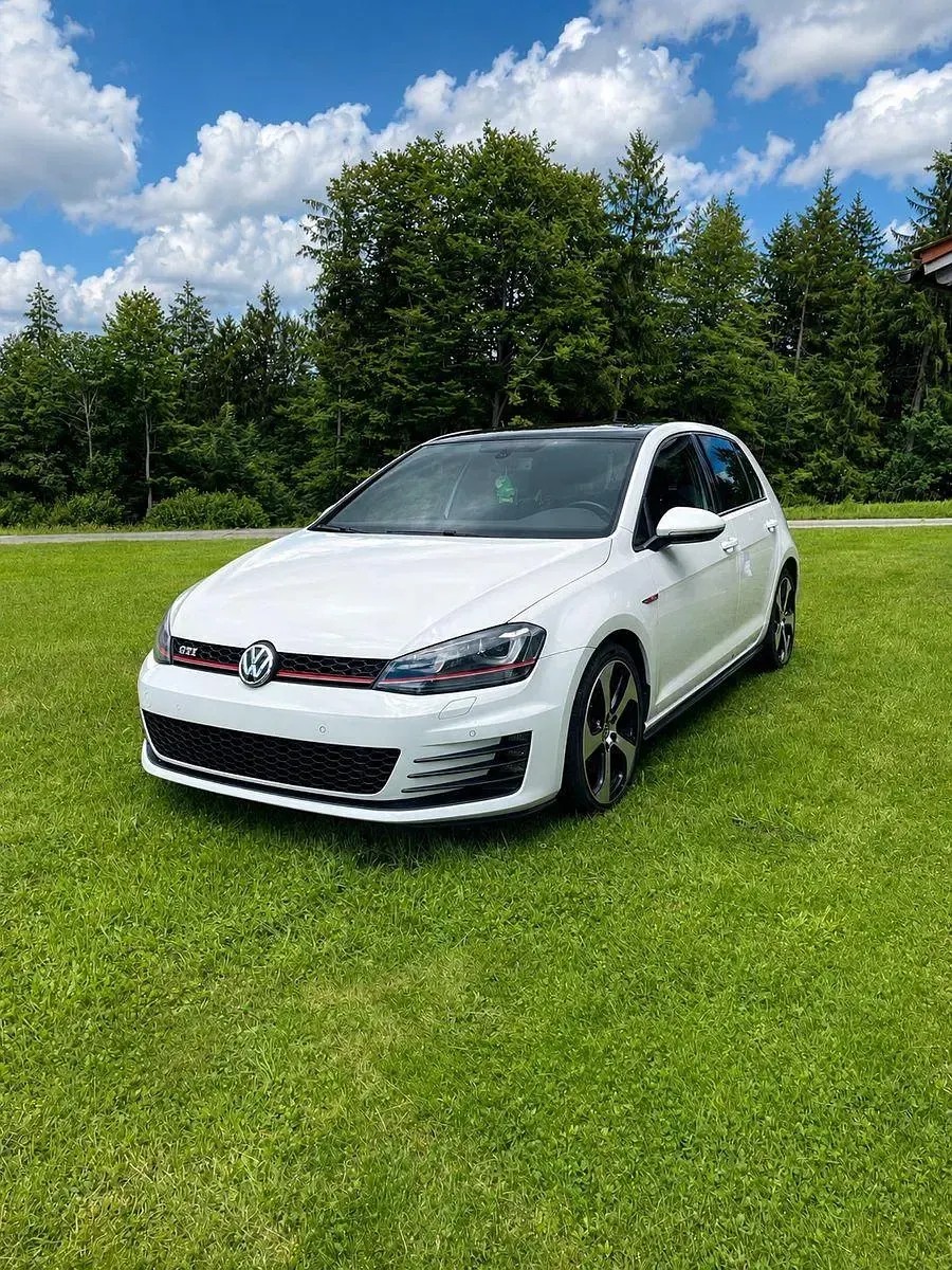 Gebraucht VW Golf VII GTI 230 PS (169 kW) 2013 Weiß Limousine
