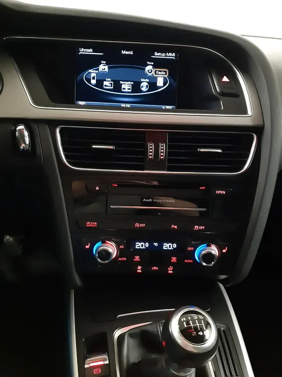 Gebraucht Audi A4 177 PS (130 kW) 2012 Silber Limousine