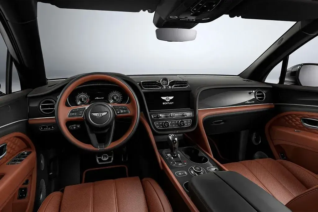 Neu Bentley Bentayga 549 PS (403 kW) 2026 Grau SUV