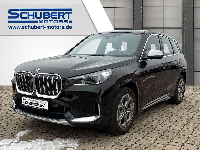 Schwarz 2 Gebraucht 2023 BMW iX1 xLine SUV | 39.490 € (Fairer Preis) - Bild 1/4