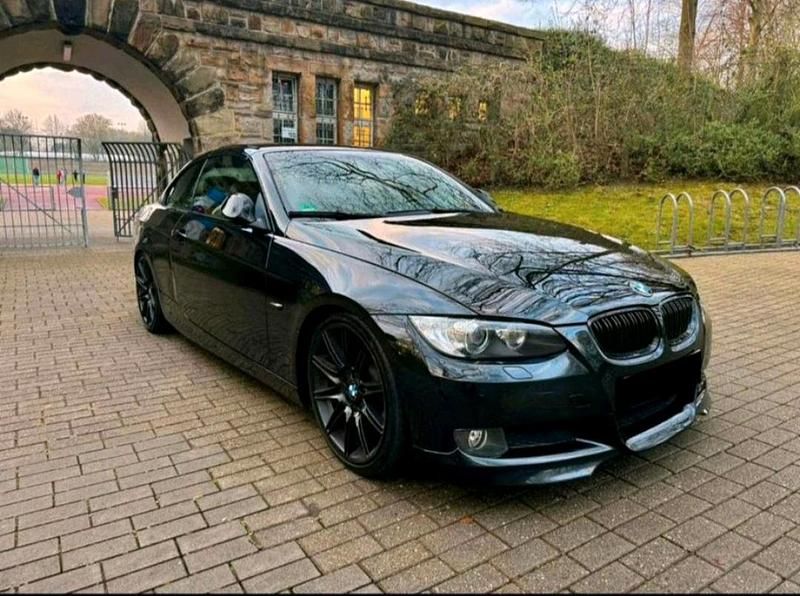 Schwarz Gebraucht 2007 BMW 320 Cabriolet Cabrio | 6.200 € (Guter Preis) - Bild 1/4