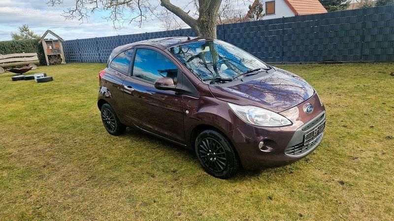 Gebraucht Ford Ka Titanium 69 PS (50 kW) 2011 Andere farben Kleinwagen