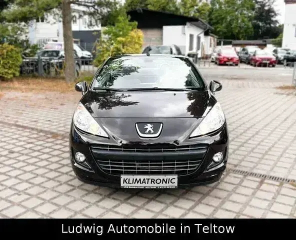 Gebraucht Peugeot 207 CC Allure 120 PS (88 kW) 2014 Violett Cabrio