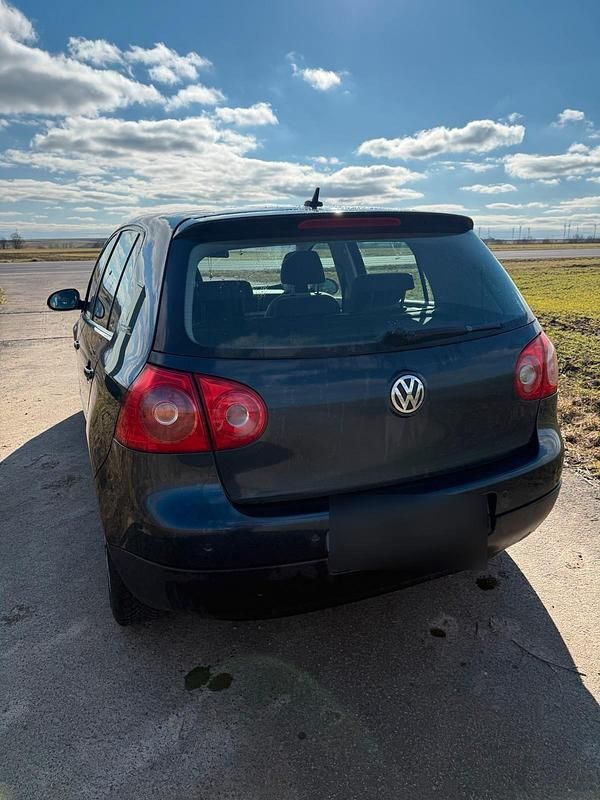 Gebraucht VW Golf V Edition 105 PS (77 kW) 2006 Blau Kleinwagen
