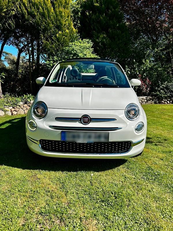 Weiß Gebraucht 2023 Fiat 500C Dolcevita Cabrio | 17.200 € (Etwas zu teuer) - Bild 1/4