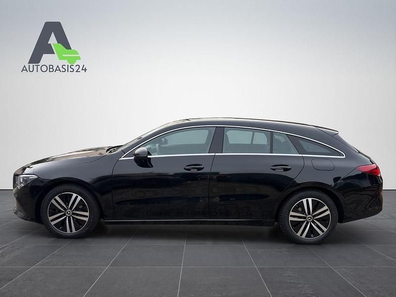 Gebraucht Mercedes CLA180 Shooting Brake 136 PS (100 kW) 2020 Schwarz Kombi