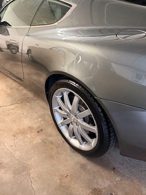 Gebraucht Aston Martin DB9 457 PS (336 kW) 2005 Grau Coupé