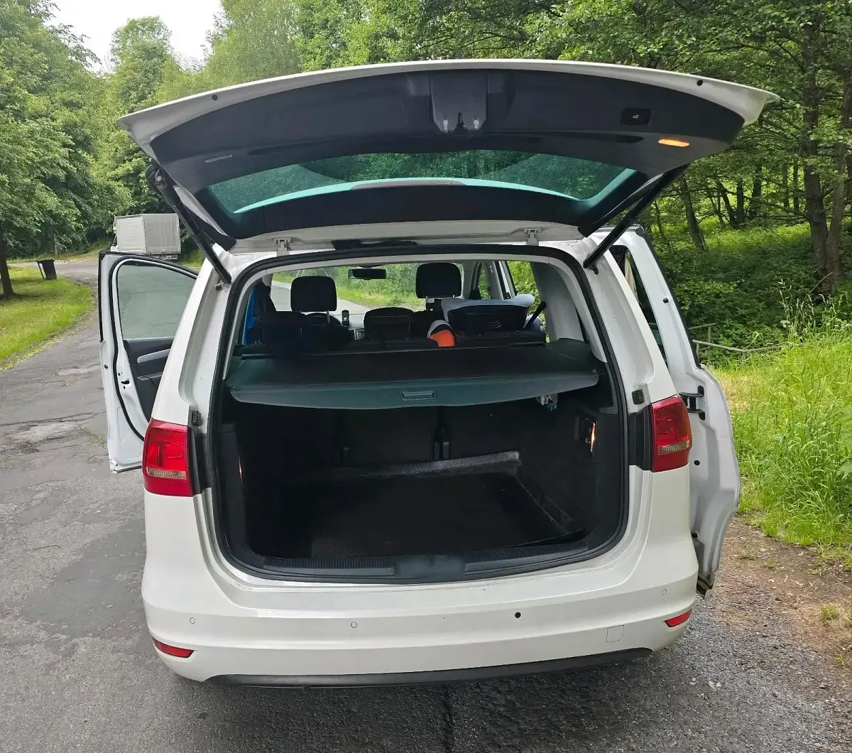 Gebraucht VW Sharan 140 PS (102 kW) 2015 Weiß Van / Kleinbus