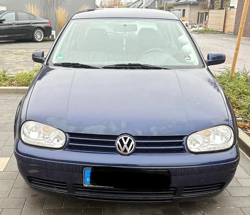 Blau Gebraucht 1999 VW Golf IV Limousine | 750 € (Guter Preis) - Bild 1/4