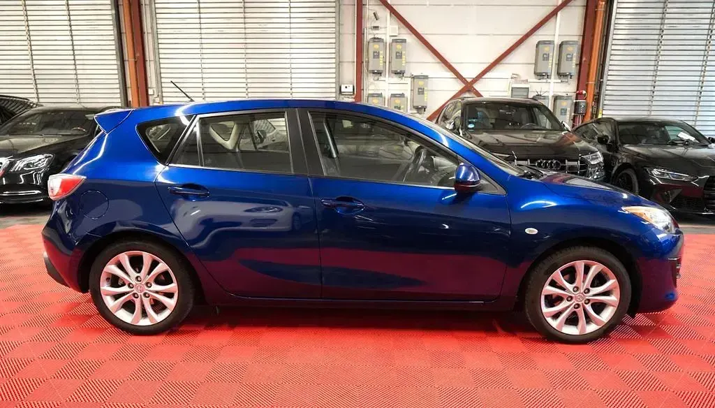 Usata Mazda 3 105 CV (77 kW) 2009 Blu Berlina