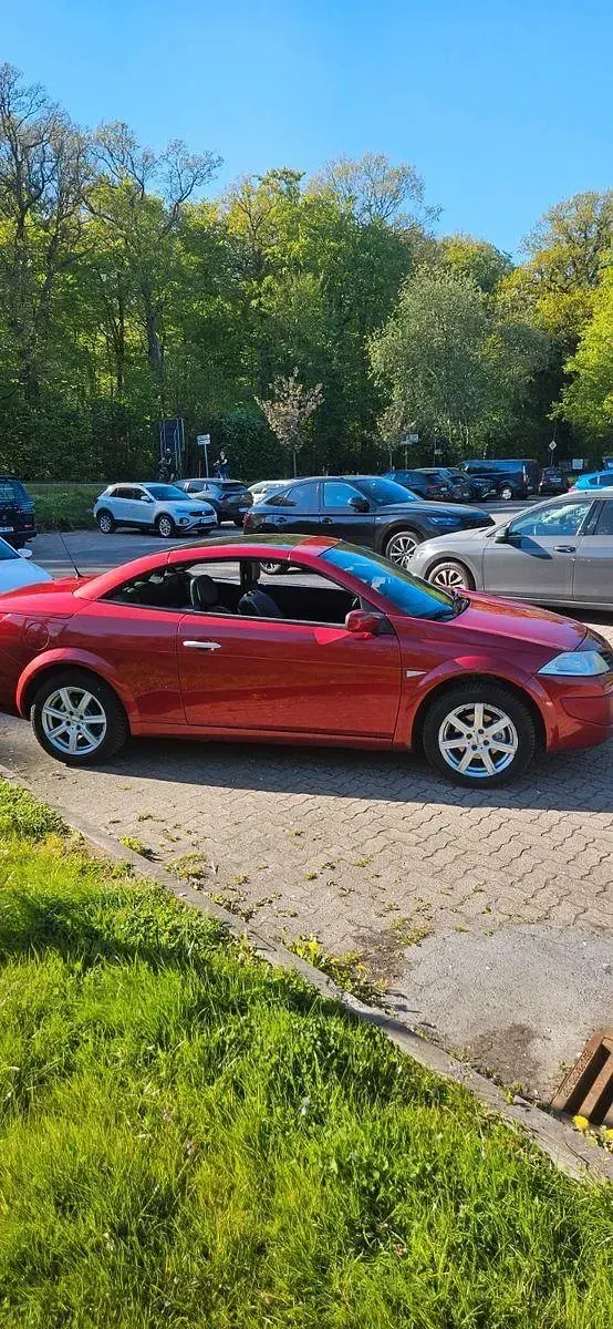 Gebraucht Renault Mégane Cabriolet Dynamique 135 PS (99 kW) 2006 Rot Cabrio