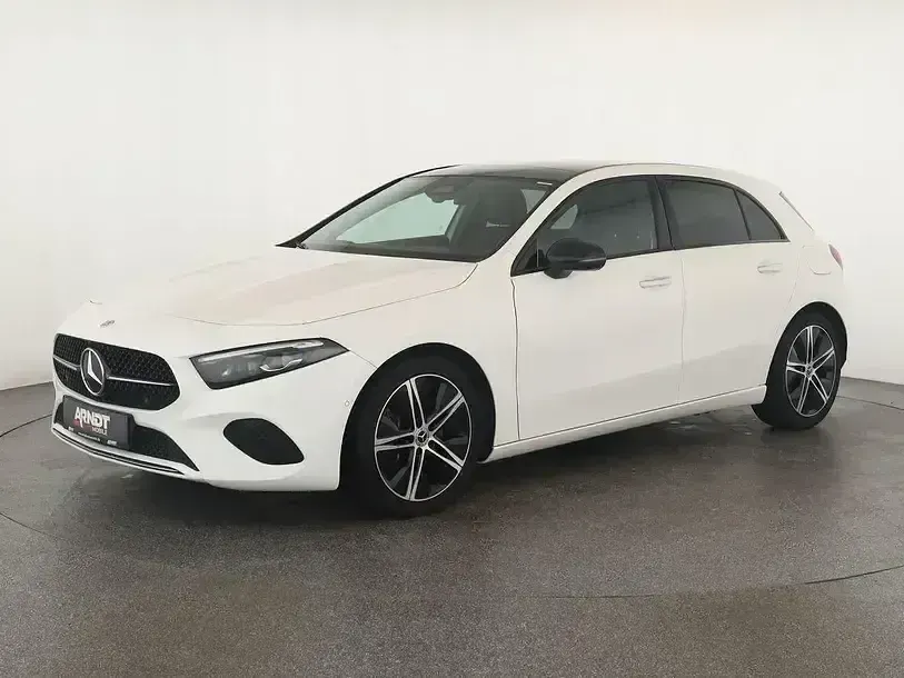 Gebraucht Mercedes A250 Progressive 238 PS (175 kW) 2024 Polarweiß Limousine